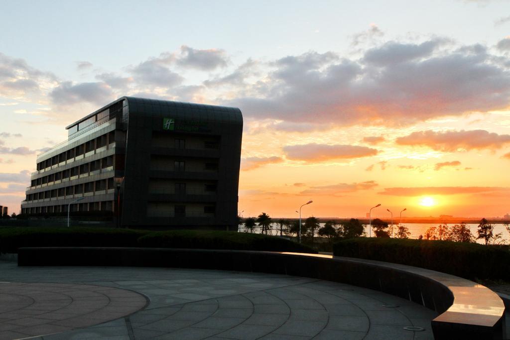 Holiday Inn Express Shanghai Nanhuizui Zewnętrze zdjęcie