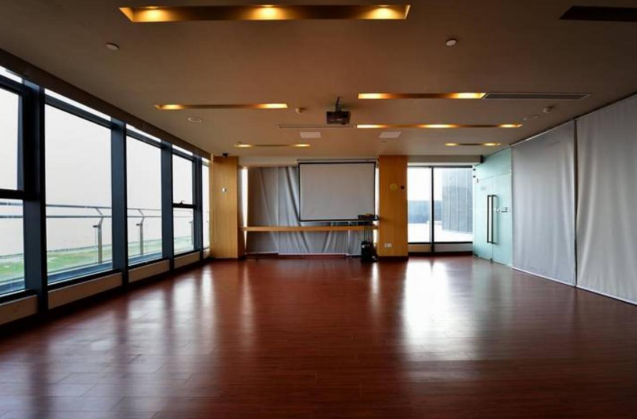 Holiday Inn Express Shanghai Nanhuizui Zewnętrze zdjęcie