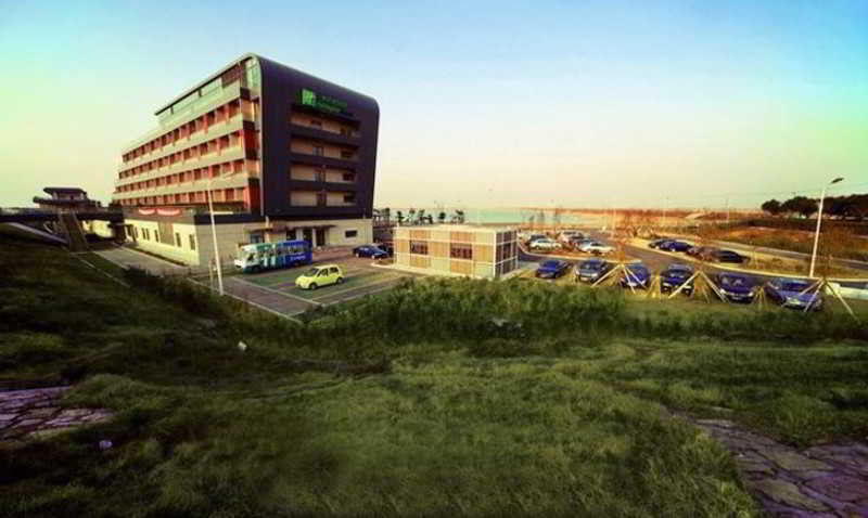 Holiday Inn Express Shanghai Nanhuizui Zewnętrze zdjęcie